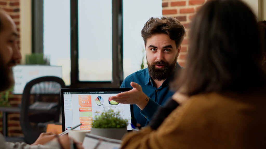 Digital Advisor Demonstrating Business Strategies with Online Research Data